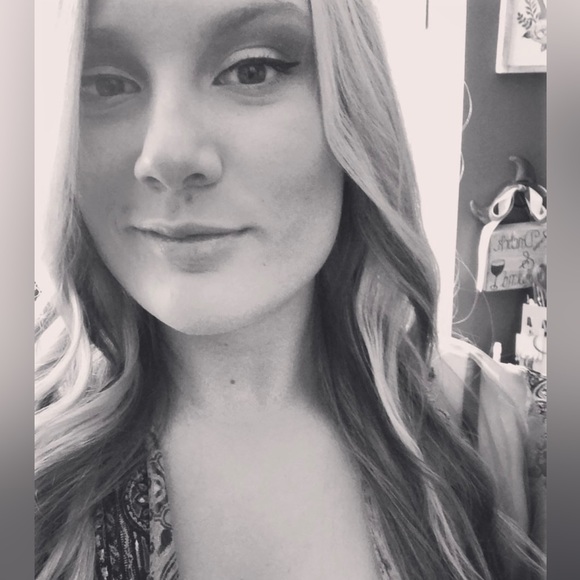 Meet your Posher, Drew - Picture 1 of 1